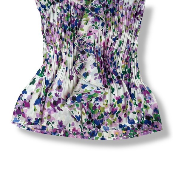 Womens Ruffle Top Size Medium Pleated Floral Coquette Purple Watercolor Colorful - Picture 3 of 11